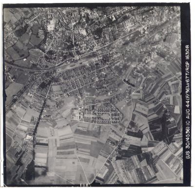 Dreux, quartier de la gare, 10 aot 1944.
